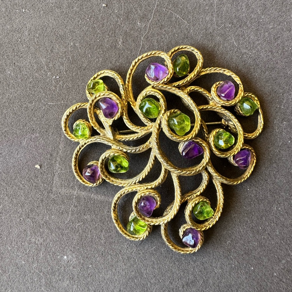 Amethyst and peridot on base metal pin